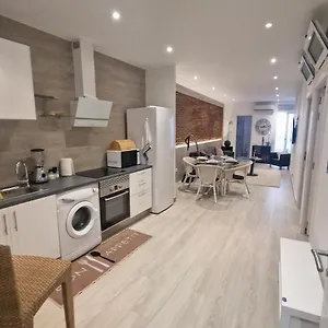 barcelona-apartamento-planta-baja-con-parking.catalonia-hotels.com/